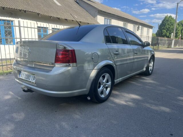 Серый Опель Вектра, объемом двигателя 2.2 л и пробегом 198 тыс. км за 6900 $, фото 2 на Automoto.ua