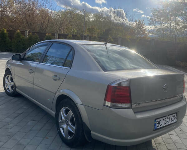 Опель Вектра 2007 в Стрые на Automoto.ua Серый Опель Вектра, объемом двигателя 1.8 л и пробегом 200 тыс. км за 4300 $, фото 14 на Automoto.ua