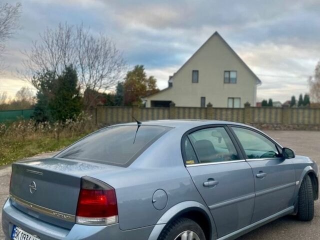 Серый Опель Вектра, объемом двигателя 2.2 л и пробегом 290 тыс. км за 5200 $, фото 4 на Automoto.ua