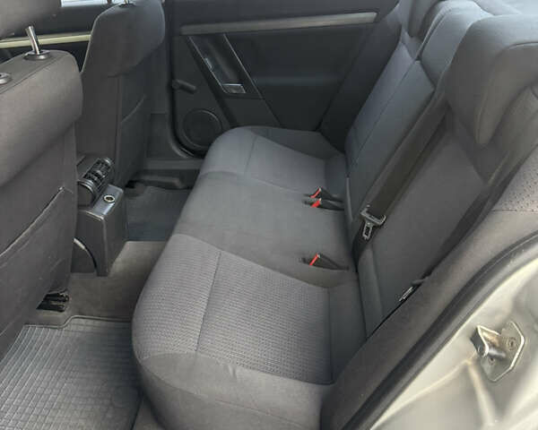 Серый Опель Вектра, объемом двигателя 1.8 л и пробегом 245 тыс. км за 3650 $, фото 9 на Automoto.ua