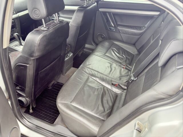 Серый Опель Вектра, объемом двигателя 2.2 л и пробегом 250 тыс. км за 4700 $, фото 9 на Automoto.ua