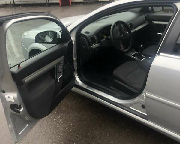 Сірий Опель Вектра, об'ємом двигуна 1.8 л та пробігом 277 тис. км за 5900 $, фото 12 на Automoto.ua