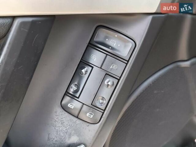 Сірий Опель Вектра, об'ємом двигуна 2.2 л та пробігом 261 тис. км за 5690 $, фото 21 на Automoto.ua