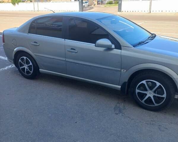 Серый Опель Вектра, объемом двигателя 1.91 л и пробегом 220 тыс. км за 4300 $, фото 3 на Automoto.ua