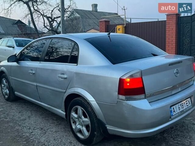 Серый Опель Вектра, объемом двигателя 2.2 л и пробегом 420 тыс. км за 2199 $, фото 7 на Automoto.ua