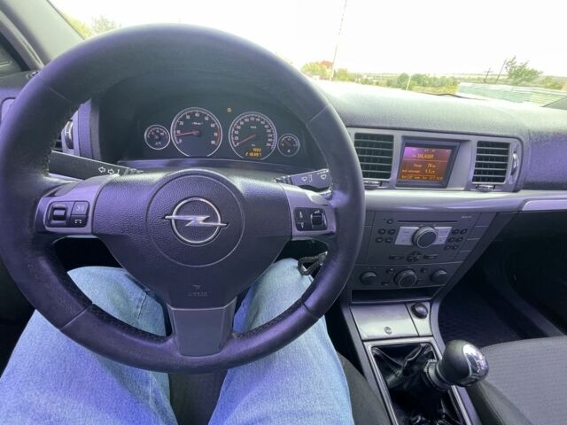 Сірий Опель Вектра, об'ємом двигуна 2.2 л та пробігом 218 тис. км за 4550 $, фото 11 на Automoto.ua