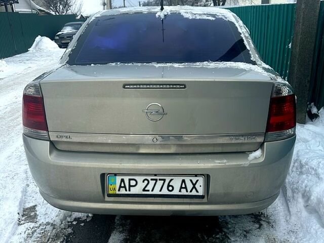 Серый Опель Вектра, объемом двигателя 1.8 л и пробегом 1560 тыс. км за 4200 $, фото 1 на Automoto.ua