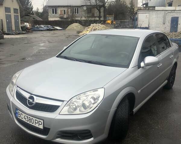 Сірий Опель Вектра, об'ємом двигуна 1.8 л та пробігом 277 тис. км за 5900 $, фото 1 на Automoto.ua
