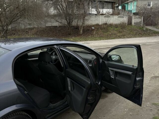 Сірий Опель Вектра, об'ємом двигуна 2.2 л та пробігом 277 тис. км за 5000 $, фото 10 на Automoto.ua