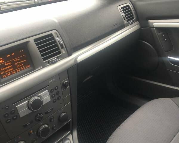 Сірий Опель Вектра, об'ємом двигуна 1.8 л та пробігом 277 тис. км за 5900 $, фото 57 на Automoto.ua