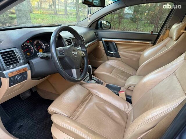 Сірий Опель Вектра, об'ємом двигуна 2.8 л та пробігом 325 тис. км за 6490 $, фото 14 на Automoto.ua