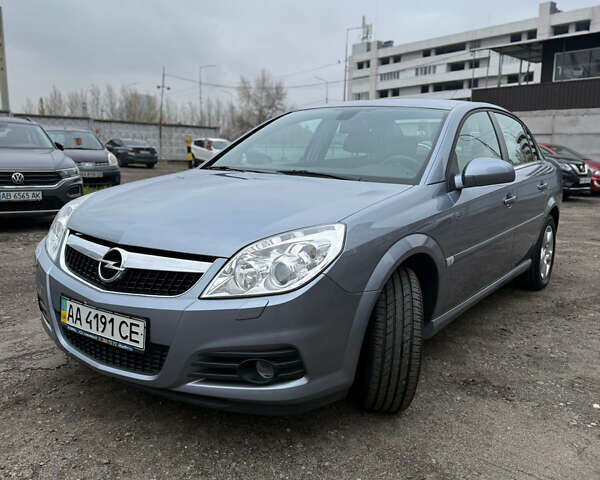 Сірий Опель Вектра, об'ємом двигуна 2.2 л та пробігом 56 тис. км за 8500 $, фото 1 на Automoto.ua