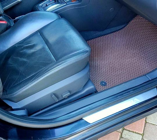 Серый Опель Вектра, объемом двигателя 2.8 л и пробегом 205 тыс. км за 5700 $, фото 6 на Automoto.ua