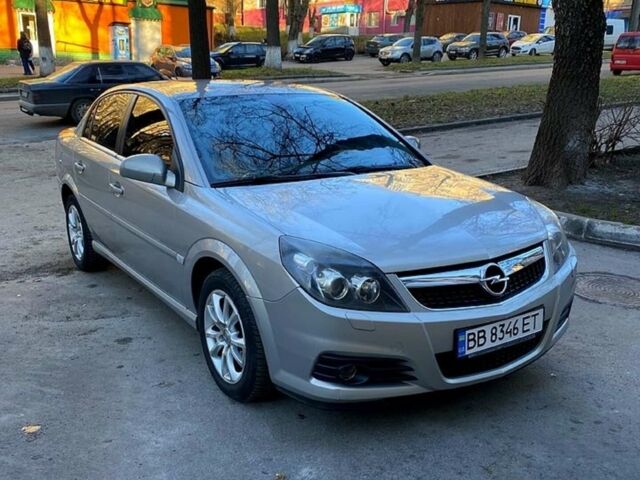 Сірий Опель Вектра, об'ємом двигуна 2.2 л та пробігом 134 тис. км за 7100 $, фото 1 на Automoto.ua