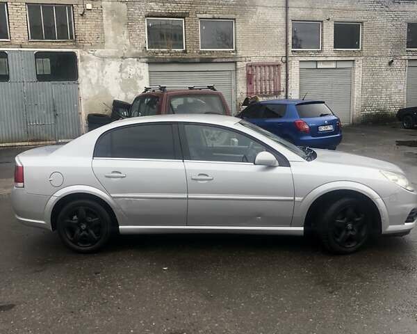 Сірий Опель Вектра, об'ємом двигуна 1.8 л та пробігом 277 тис. км за 5900 $, фото 3 на Automoto.ua