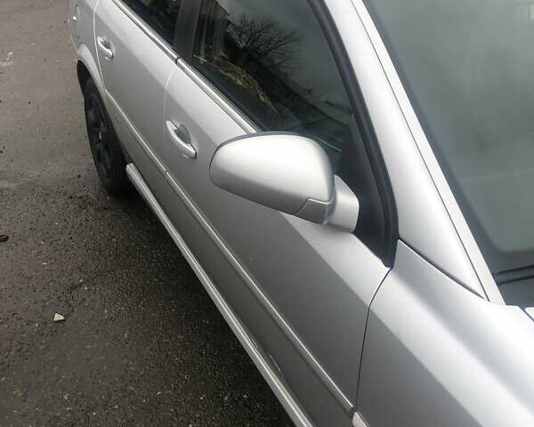 Сірий Опель Вектра, об'ємом двигуна 1.8 л та пробігом 277 тис. км за 5900 $, фото 44 на Automoto.ua