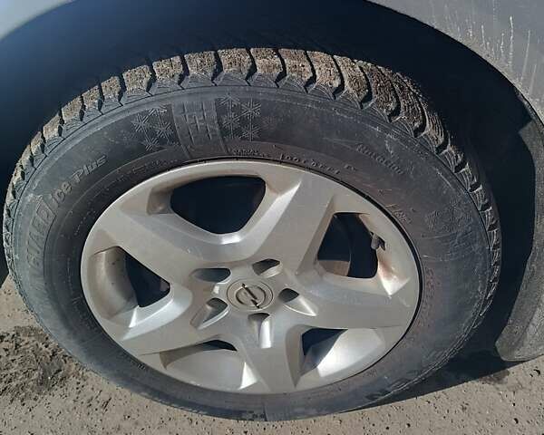 Серый Опель Вектра, объемом двигателя 2.2 л и пробегом 151 тыс. км за 4700 $, фото 17 на Automoto.ua