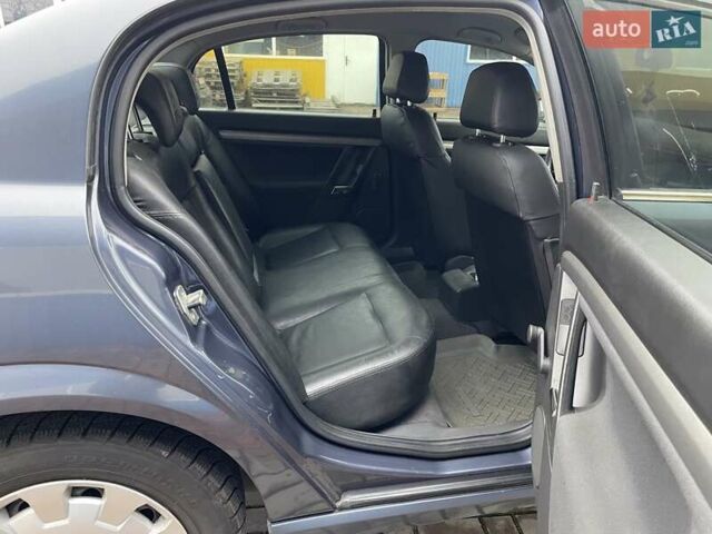 Сірий Опель Вектра, об'ємом двигуна 1.8 л та пробігом 101 тис. км за 4800 $, фото 9 на Automoto.ua