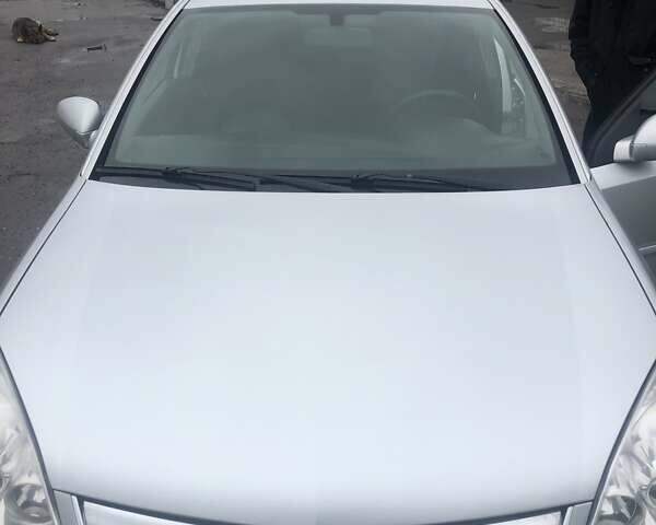 Сірий Опель Вектра, об'ємом двигуна 1.8 л та пробігом 277 тис. км за 5900 $, фото 43 на Automoto.ua