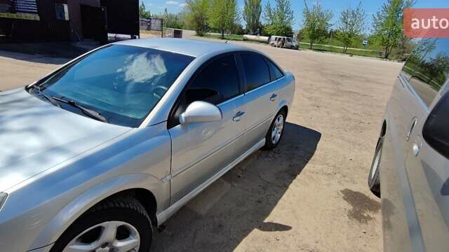 Сірий Опель Вектра, об'ємом двигуна 1.9 л та пробігом 355 тис. км за 3500 $, фото 7 на Automoto.ua