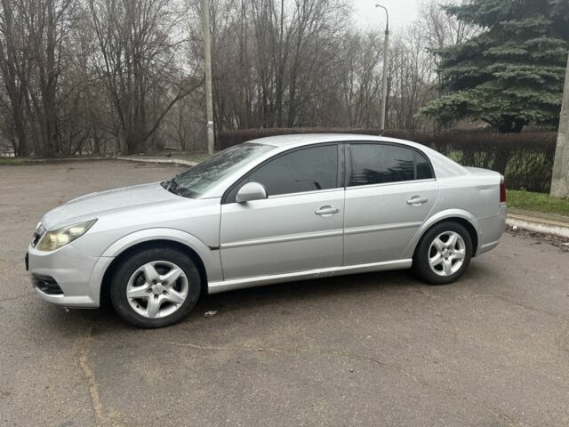 Серый Опель Вектра, объемом двигателя 2.2 л и пробегом 250 тыс. км за 4700 $, фото 1 на Automoto.ua