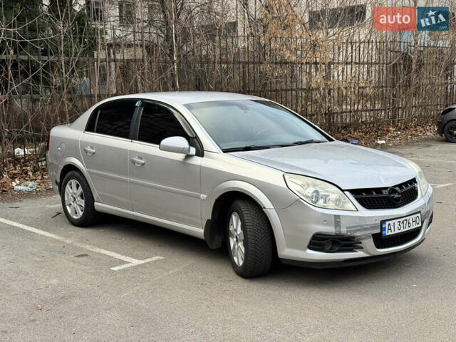 Сірий Опель Вектра, об'ємом двигуна 2.2 л та пробігом 279 тис. км за 4599 $, фото 3 на Automoto.ua