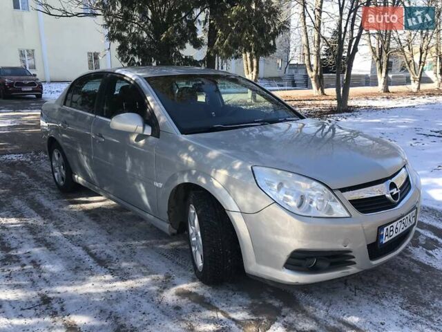 Сірий Опель Вектра, об'ємом двигуна 2.2 л та пробігом 260 тис. км за 5300 $, фото 3 на Automoto.ua