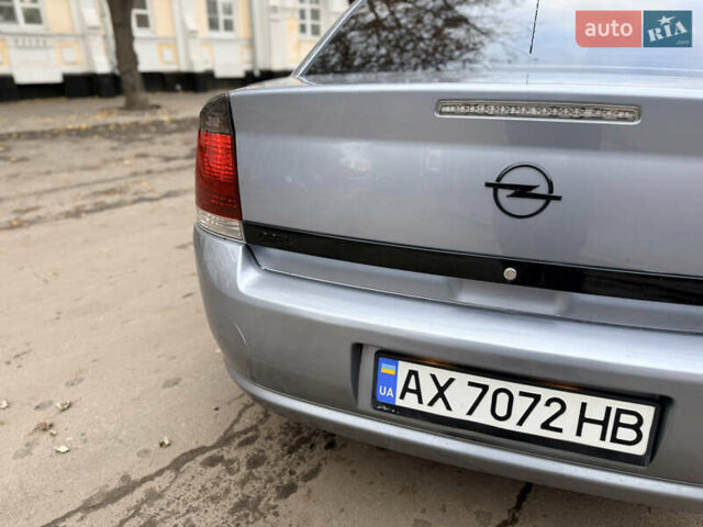 Серый Опель Вектра, объемом двигателя 2.2 л и пробегом 218 тыс. км за 6000 $, фото 7 на Automoto.ua
