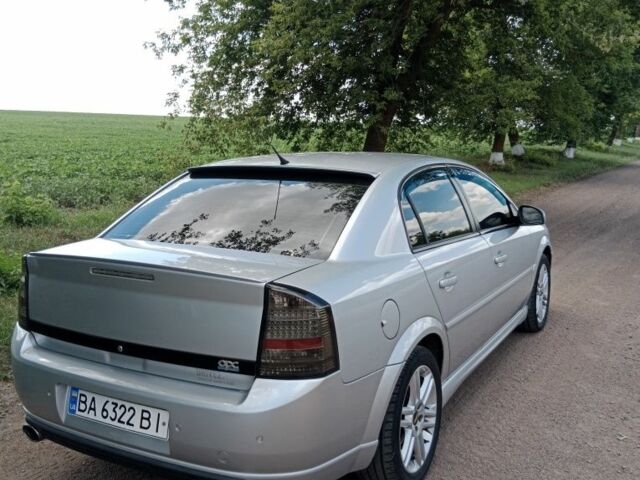 Серый Опель Вектра, объемом двигателя 2.2 л и пробегом 250 тыс. км за 6500 $, фото 5 на Automoto.ua