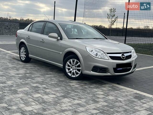 Серый Опель Вектра, объемом двигателя 2.2 л и пробегом 138 тыс. км за 6500 $, фото 3 на Automoto.ua