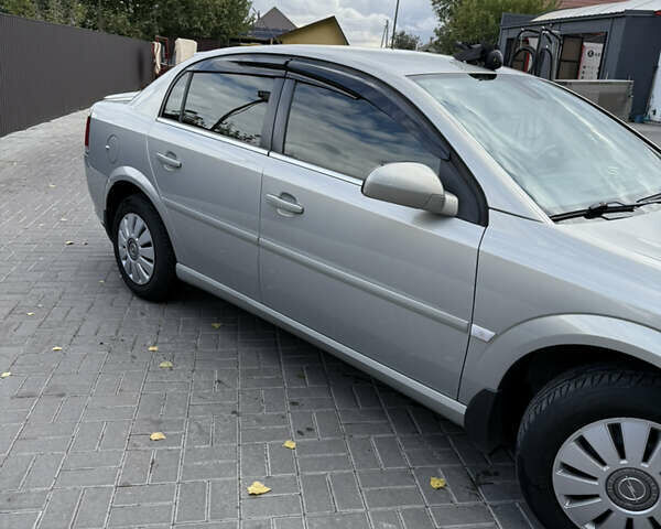 Серый Опель Вектра, объемом двигателя 2.2 л и пробегом 258 тыс. км за 5500 $, фото 8 на Automoto.ua