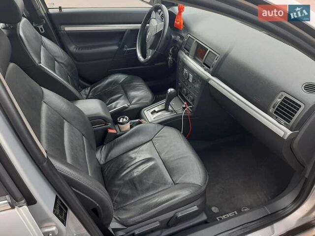 Серый Опель Вектра, объемом двигателя 2.2 л и пробегом 299 тыс. км за 6250 $, фото 15 на Automoto.ua