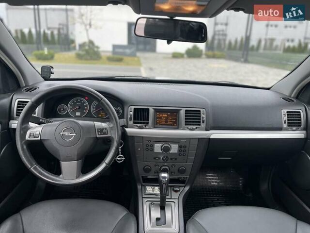 Сірий Опель Вектра, об'ємом двигуна 2.2 л та пробігом 138 тис. км за 6500 $, фото 17 на Automoto.ua