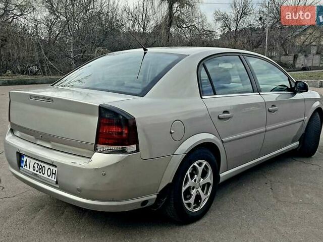 Серый Опель Вектра, объемом двигателя 2.2 л и пробегом 299 тыс. км за 6250 $, фото 7 на Automoto.ua