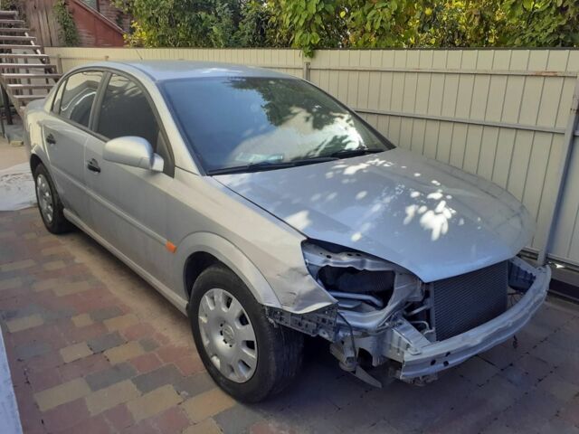 Сірий Опель Вектра, об'ємом двигуна 2 л та пробігом 152 тис. км за 3500 $, фото 7 на Automoto.ua