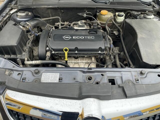 Сірий Опель Вектра, об'ємом двигуна 1.8 л та пробігом 101 тис. км за 4600 $, фото 9 на Automoto.ua