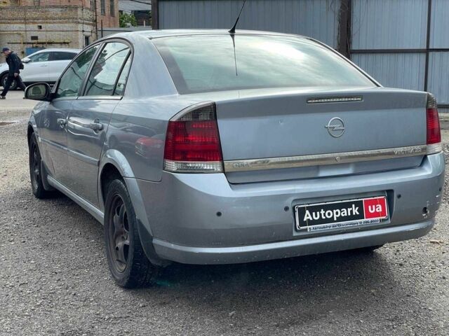 Серый Опель Вектра, объемом двигателя 2.2 л и пробегом 215 тыс. км за 3290 $, фото 8 на Automoto.ua