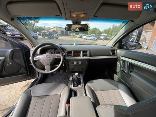 Сірий Опель Вектра, об'ємом двигуна 2.21 л та пробігом 172 тис. км за 5350 $, фото 11 на Automoto.ua