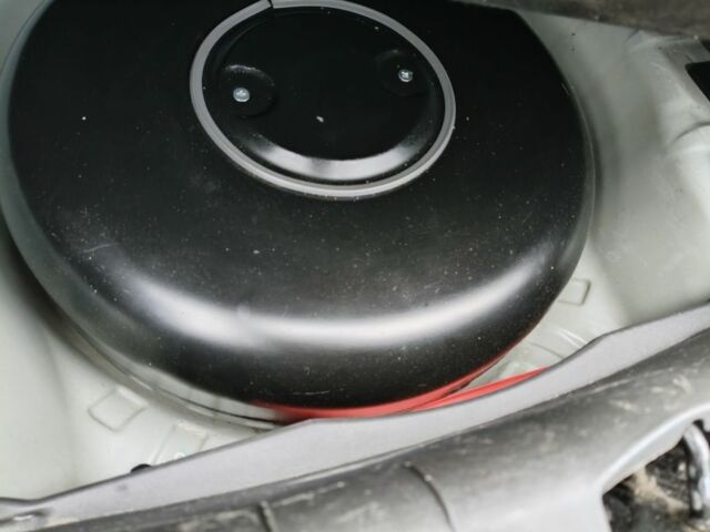 Сірий Опель Вектра, об'ємом двигуна 2.2 л та пробігом 228 тис. км за 7000 $, фото 12 на Automoto.ua