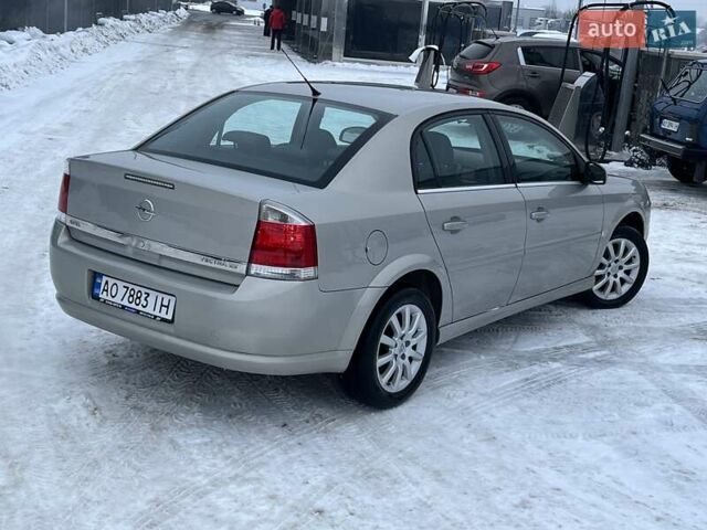 Серый Опель Вектра, объемом двигателя 2.2 л и пробегом 138 тыс. км за 6100 $, фото 11 на Automoto.ua