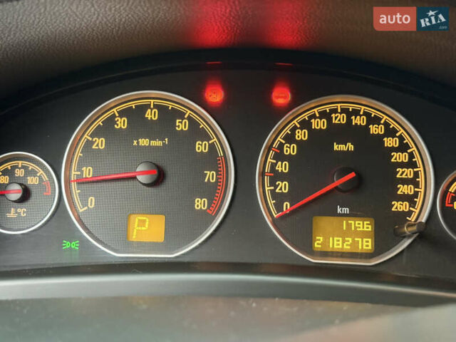 Серый Опель Вектра, объемом двигателя 2.2 л и пробегом 218 тыс. км за 6000 $, фото 24 на Automoto.ua