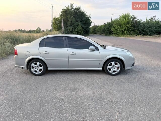 Сірий Опель Вектра, об'ємом двигуна 2.2 л та пробігом 280 тис. км за 5600 $, фото 9 на Automoto.ua