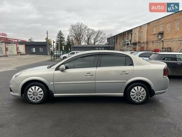 Сірий Опель Вектра, об'ємом двигуна 2.2 л та пробігом 220 тис. км за 4850 $, фото 4 на Automoto.ua