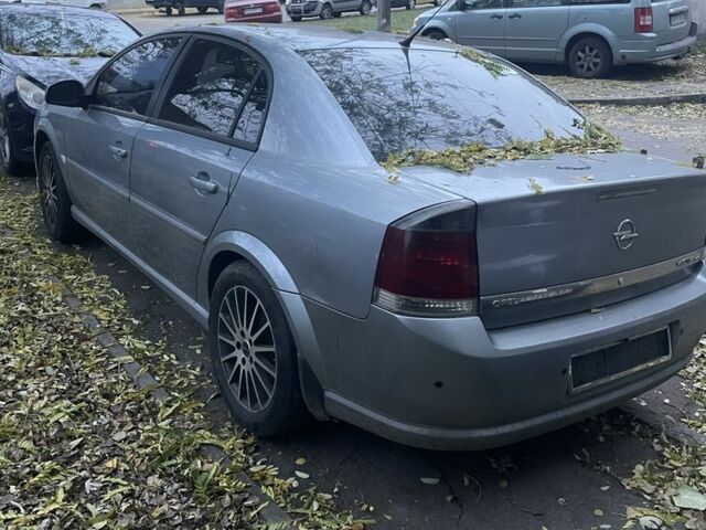 Опель Вектра 2008 в Киеве на Automoto.ua Серый Опель Вектра, объемом двигателя 2.2 л и пробегом 370 тыс. км за 3300 $, фото 3 на Automoto.ua
