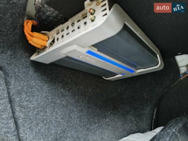 Серый Опель Вектра, объемом двигателя 2.2 л и пробегом 228 тыс. км за 7000 $, фото 13 на Automoto.ua