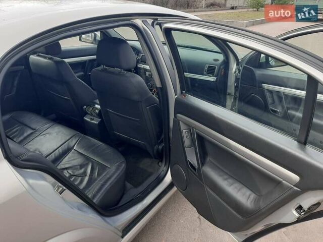 Серый Опель Вектра, объемом двигателя 2.2 л и пробегом 299 тыс. км за 6250 $, фото 17 на Automoto.ua