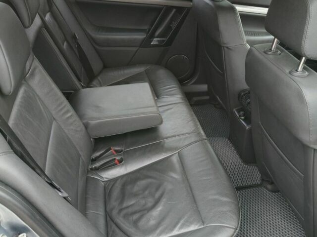 Сірий Опель Вектра, об'ємом двигуна 2.2 л та пробігом 228 тис. км за 7000 $, фото 5 на Automoto.ua