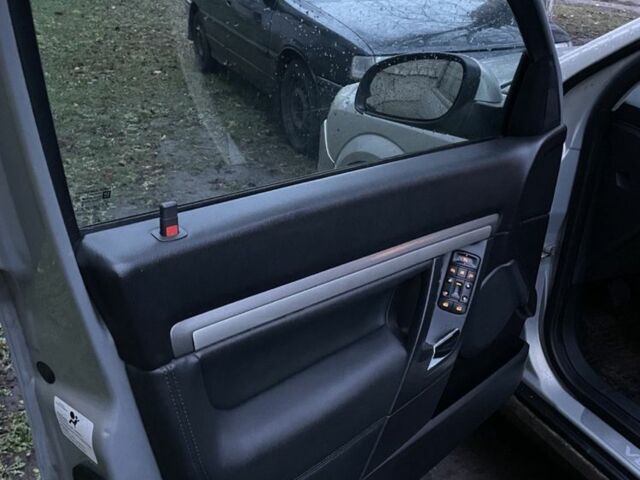 Сірий Опель Вектра, об'ємом двигуна 2.2 л та пробігом 232 тис. км за 5200 $, фото 3 на Automoto.ua