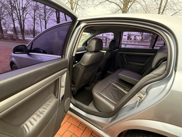 Серый Опель Вектра, объемом двигателя 2.2 л и пробегом 188 тыс. км за 5400 $, фото 12 на Automoto.ua