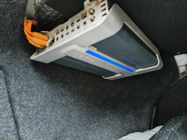 Сірий Опель Вектра, об'ємом двигуна 2.2 л та пробігом 228 тис. км за 7000 $, фото 13 на Automoto.ua